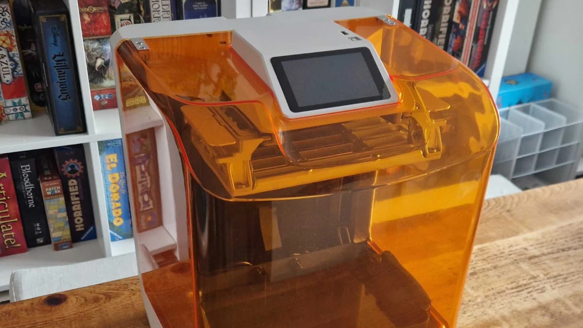 Test Creality Halot‑X1 : l’imprimante résine 16K pensée pour les débutants allergiques au bazar